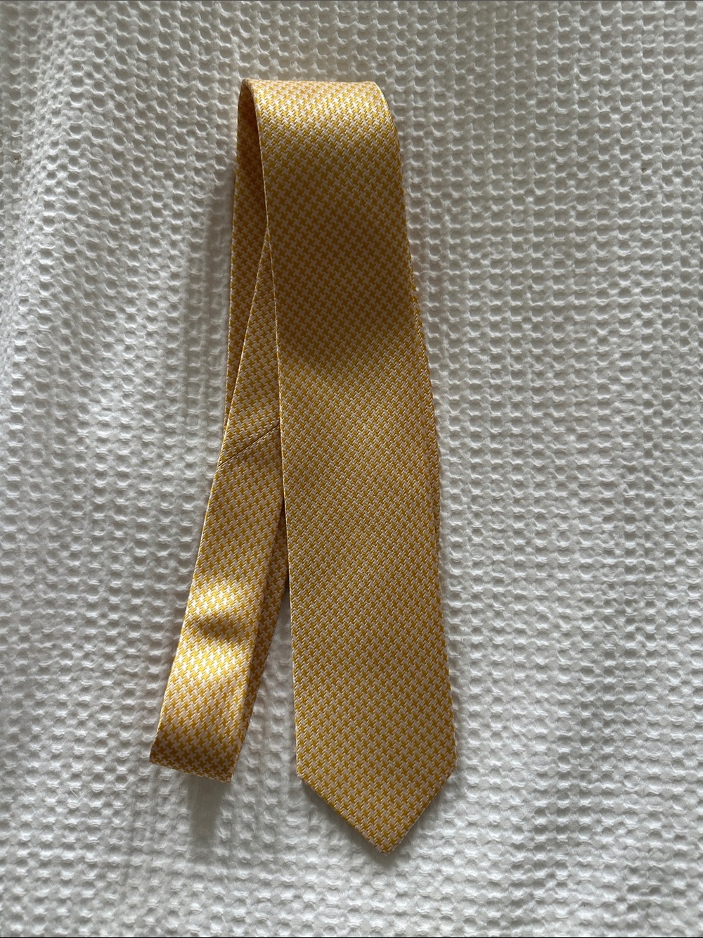 The Tie Bar Yellow Geometric Silk Tie